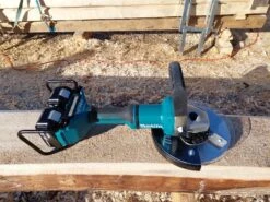 Vuolu-Veikko Akkutoiminen -Uittokalusto Kauppa akkukone 3